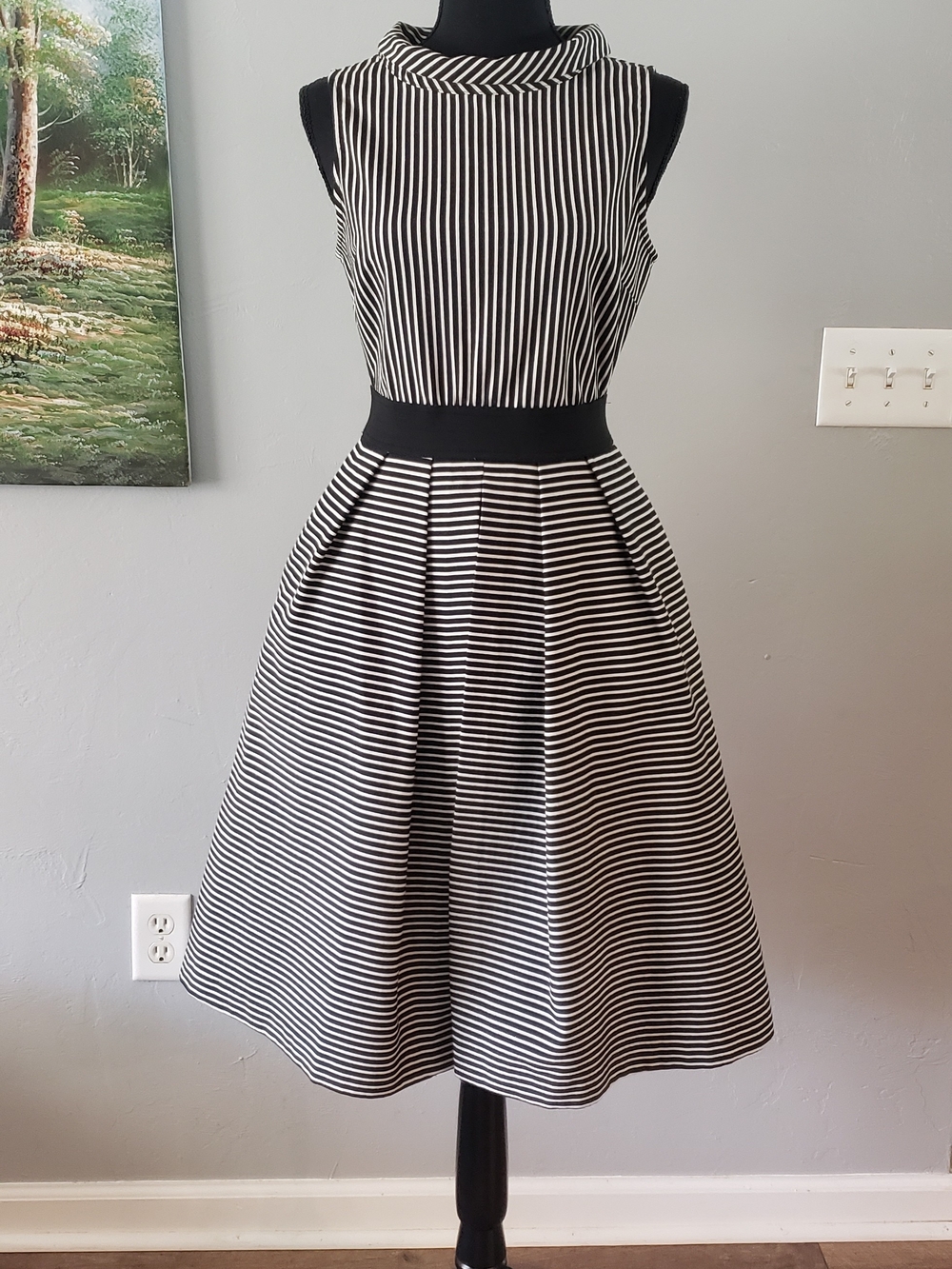 Eva Mendes Black & White Striped Lined Dress